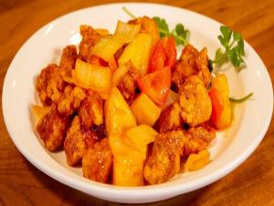 菠蘿咕嚕肉